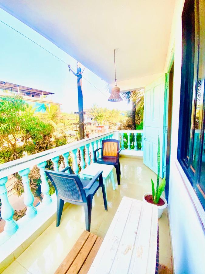 The Turquoiise House Ξενοδοχείο Morjim Εξωτερικό φωτογραφία